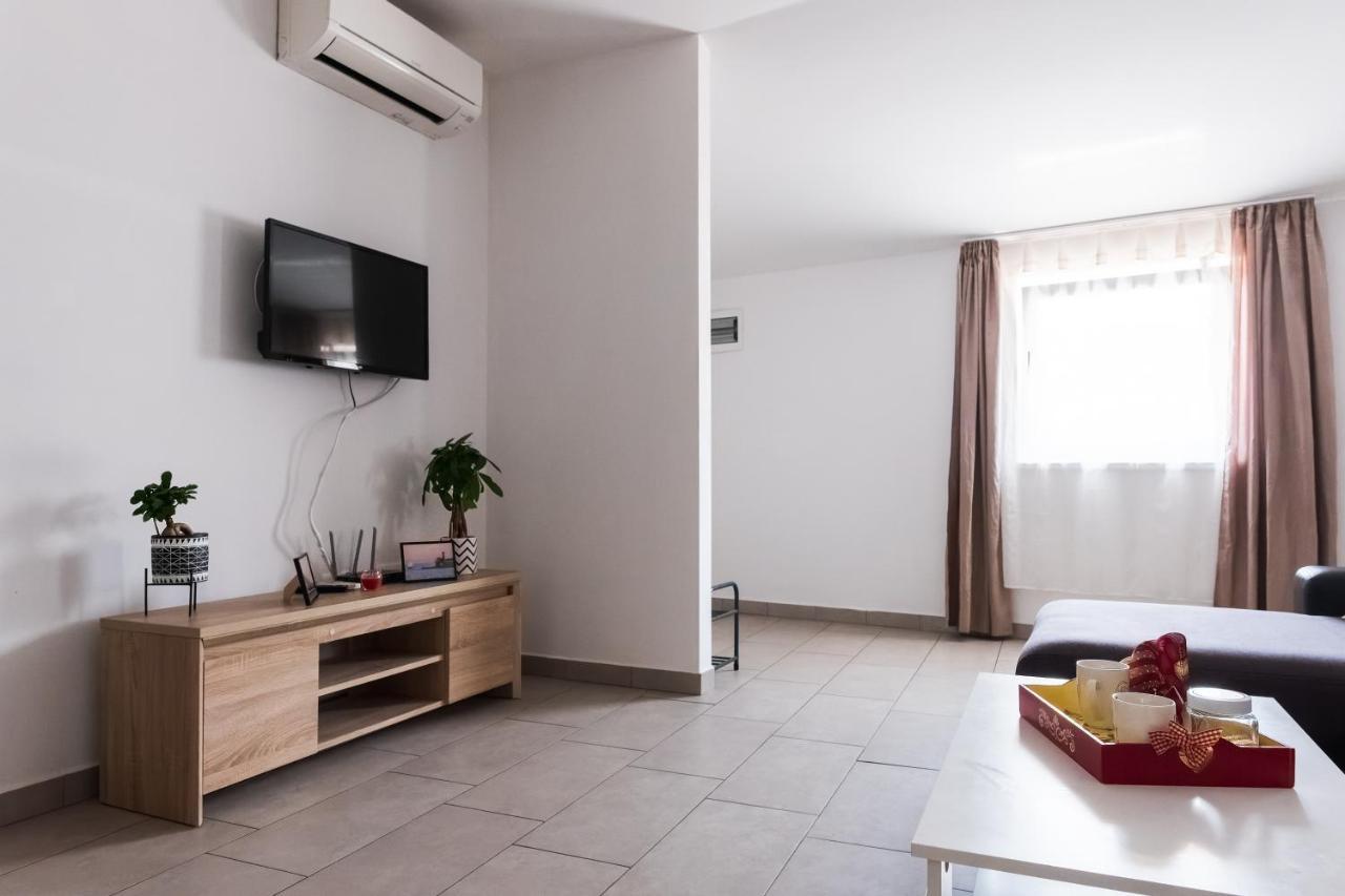 Apartments Time For Sea Копер Экстерьер фото