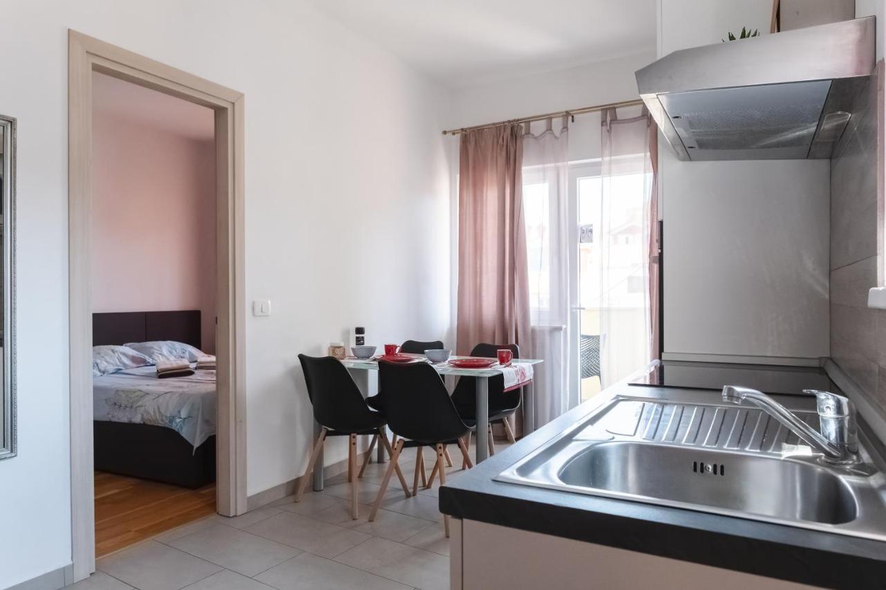 Apartments Time For Sea Копер Экстерьер фото